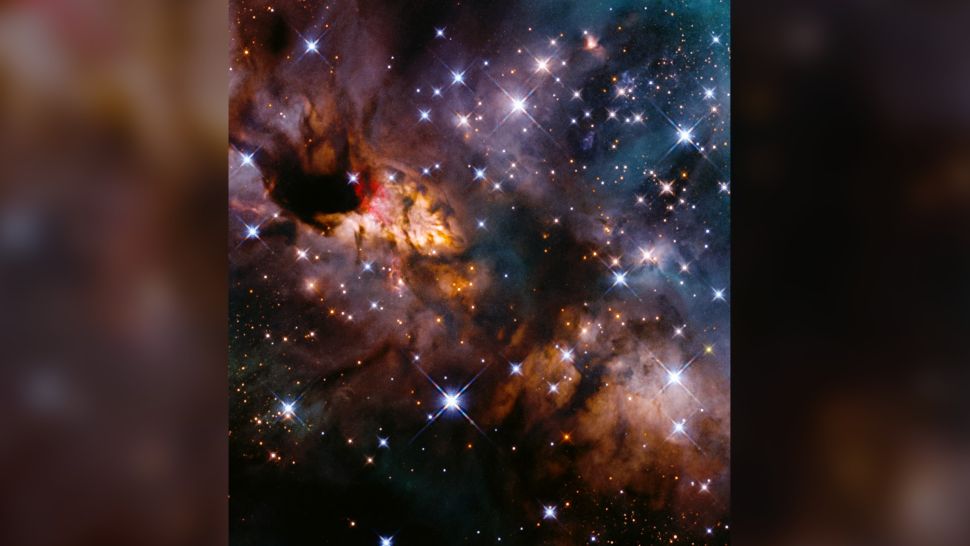 Hubble Teleskobu, Yıldız Oluşturan Prawn Nebula'nın Çarpıcı Görüntüsünü Yakaladı