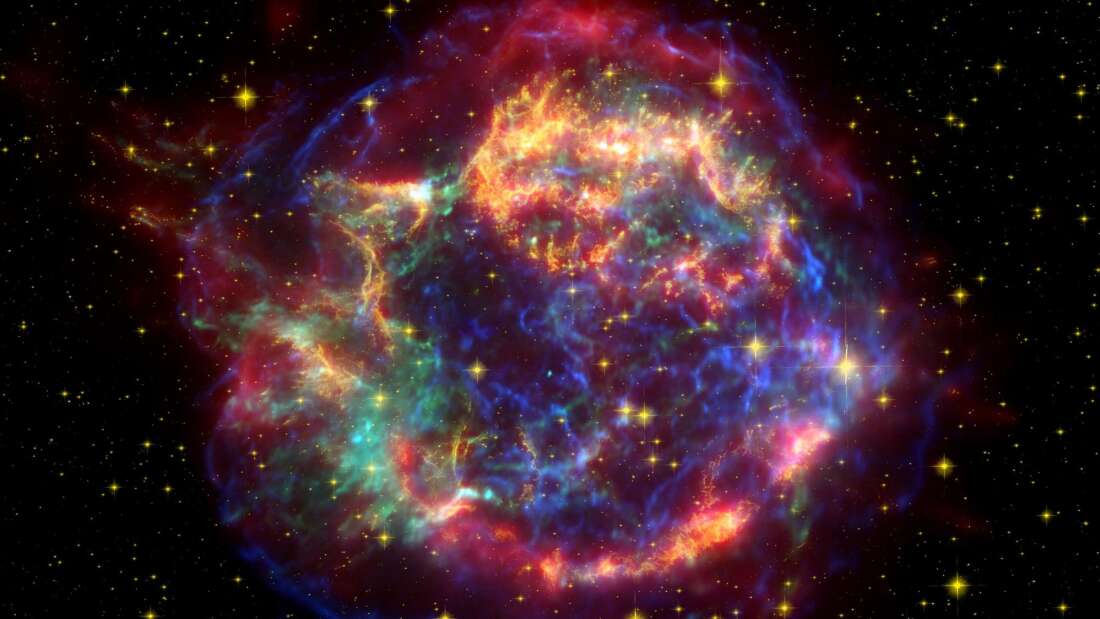 Bu Ünlü Süpernova'nın Parçası Bir Şekilde Geriye Dönüyor 