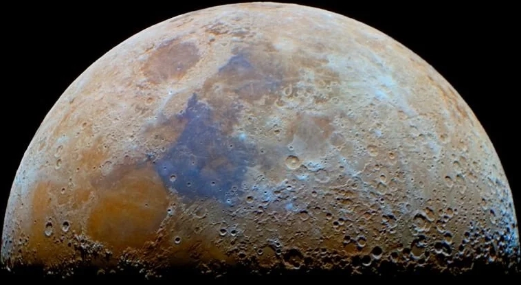 Ay'ın Uzak Tarafı Çok Daha Kraterlidir ve Sonunda Nedenini Biliyoruz