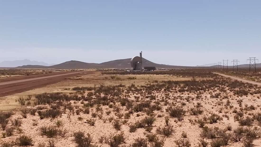 1.600 Kilometrede Dev Bir Santrifüj Tarafından Uzaya Fırlatılmanın Nasıl Bir Şey Olduğunu İzleyin