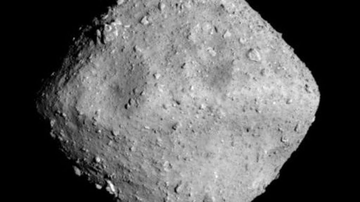 Asteroit Ryugu Örnekleri Hayatı Mümkün Kılabilecek Amino Asitleri Ortaya Çıkardı