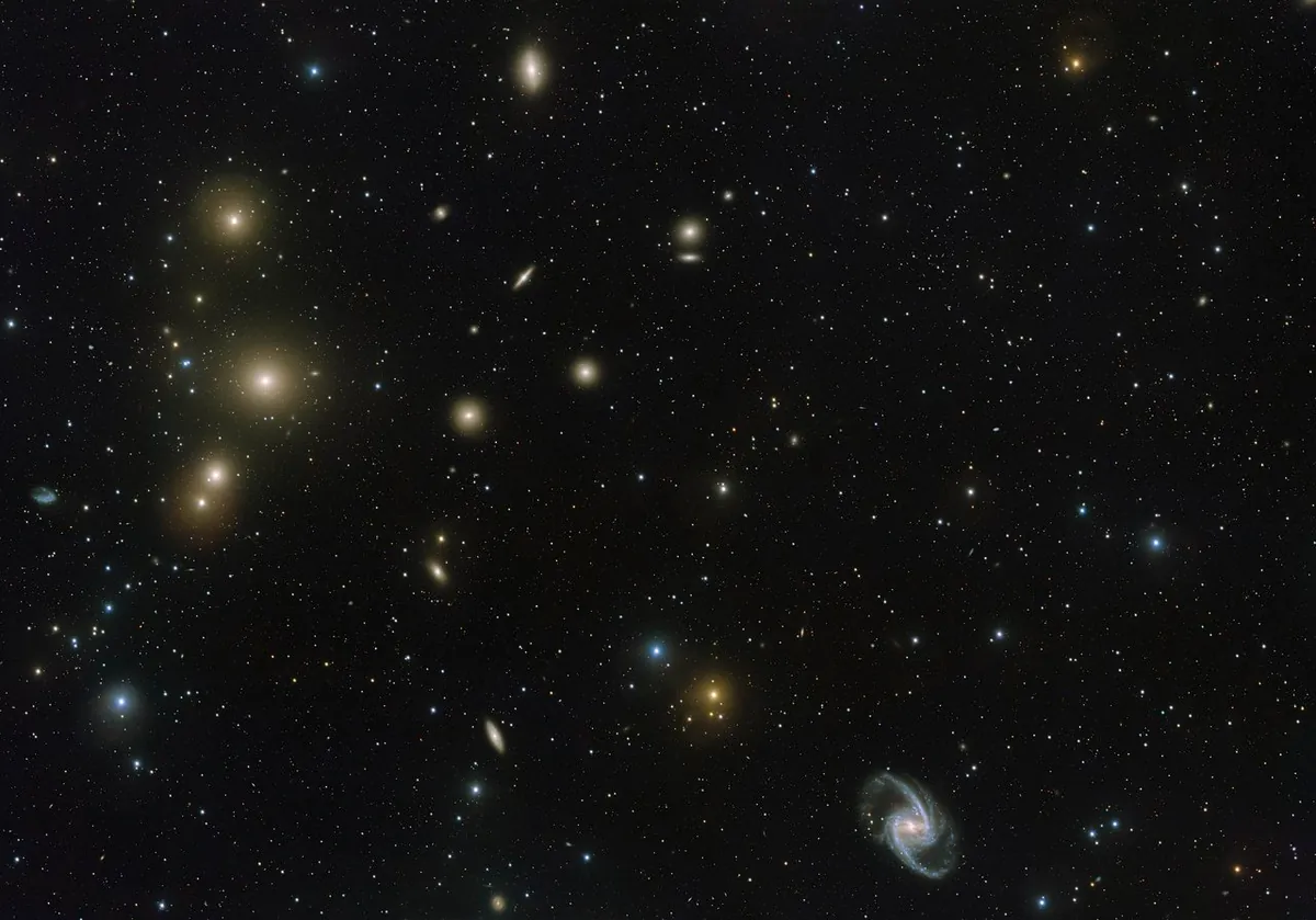 Cüce Galaksilerin Karanlık Madde Halelerinin Eksikliği Mevcut Evren Modeline Meydan Okuyor