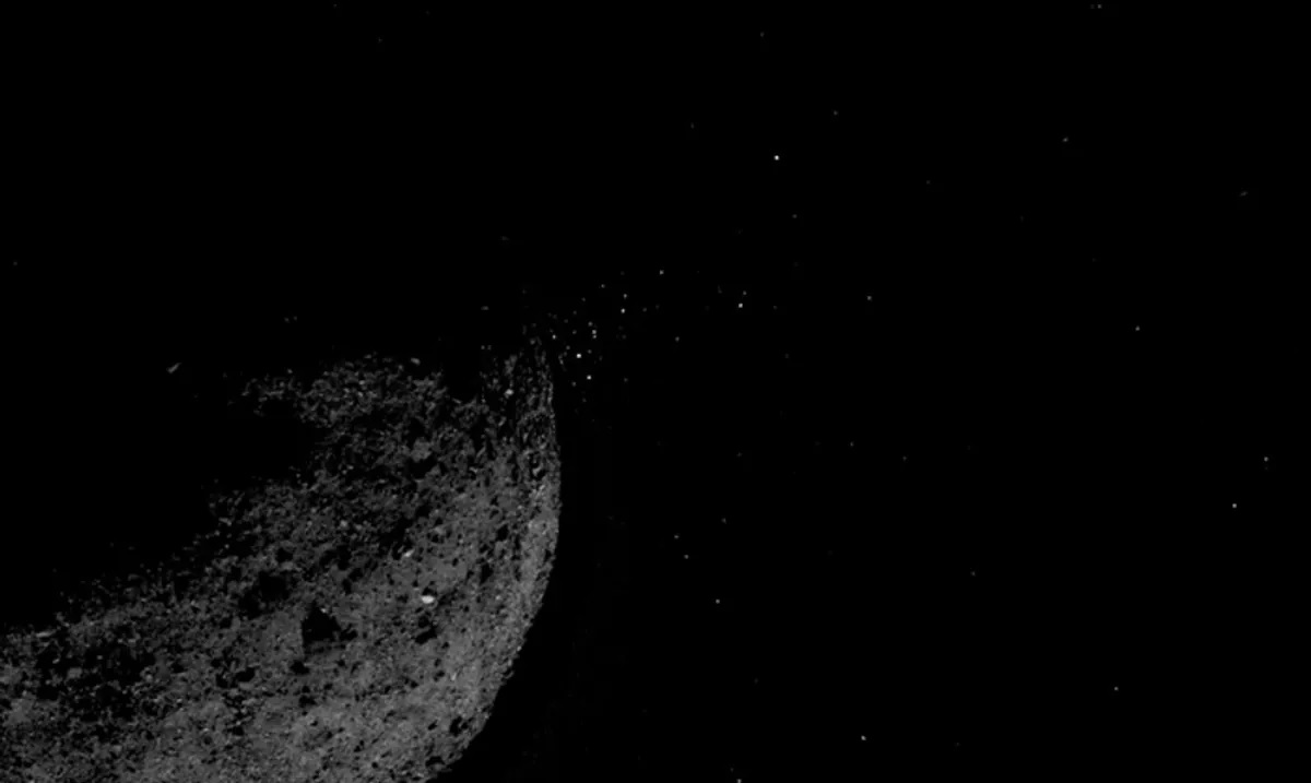 Meteorit, Asteroit Bennu'nun Tuhaf “Çakıl Tükürme” Davranışının Gizemini Çözmeye Yardımcı Olabilir