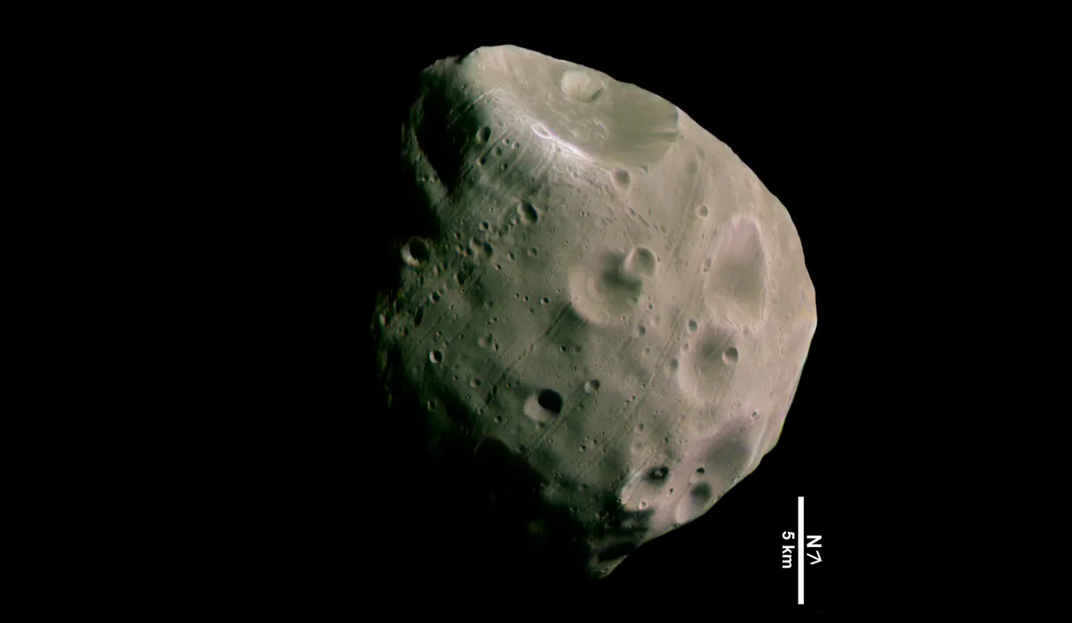 Mars'ın Ayı Phobos'un İçine Bakmak, Tuhaf Yeraltı Özelliklerine İşaret Ediyor