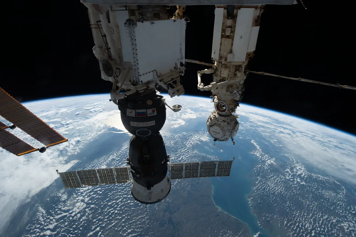 NASA, Mahsur Kalma Potansiyeli Olan Astronotların Kurtarılması İçin SpaceX'le İletişime Geçti