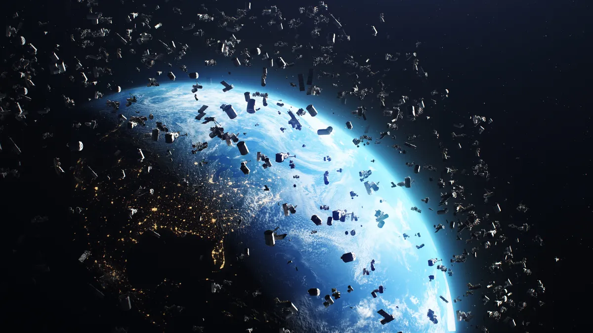 Uluslararası Bilim İnsanları, Dünya'nın Yörüngesinin Uzay Çöplerinden Korunması Gerektiğine Israr Ediyor