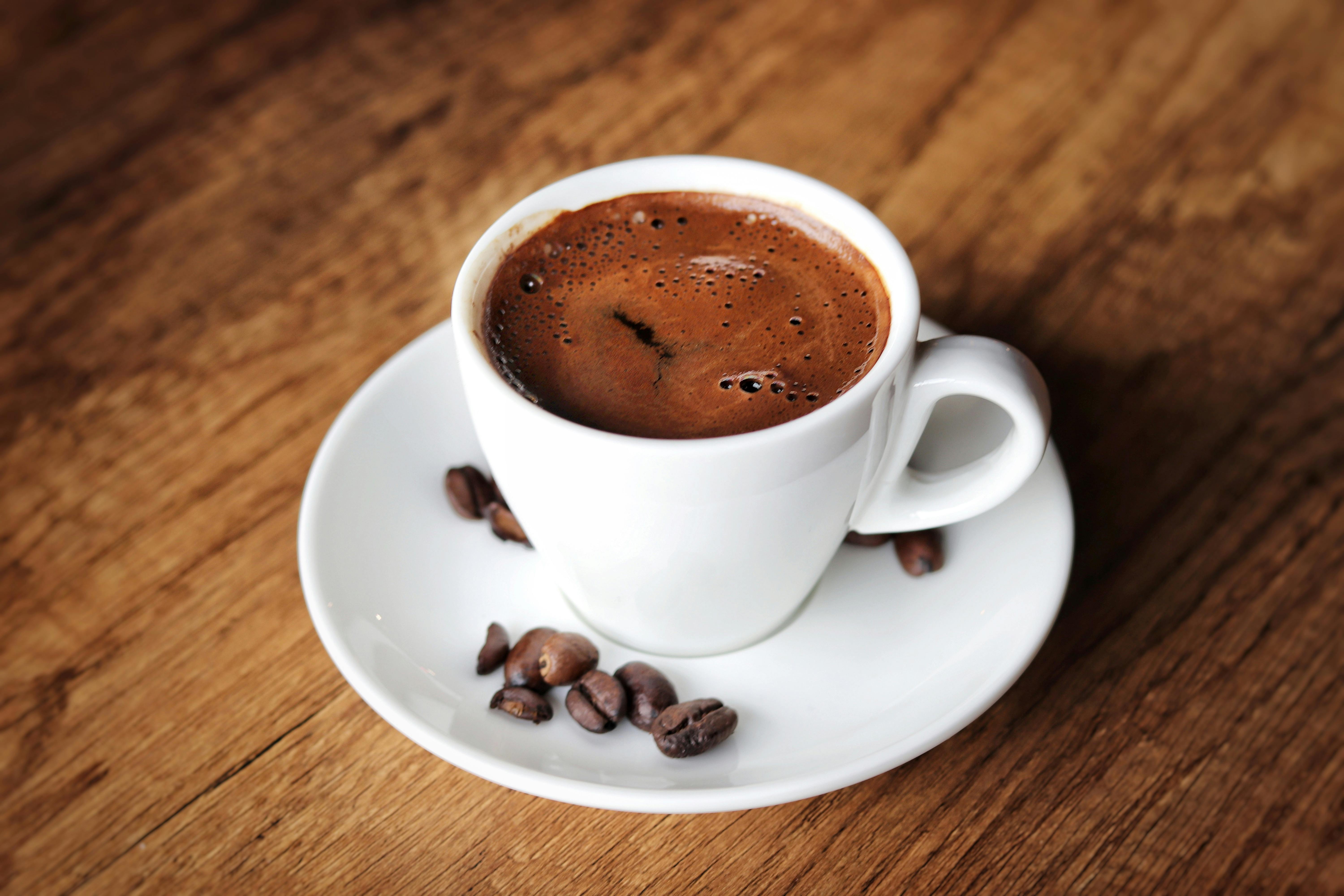 Kahve İçmek Bağırsak Kanserinin Geri Gelme Riskini Önemli Ölçüde Düşürüyor