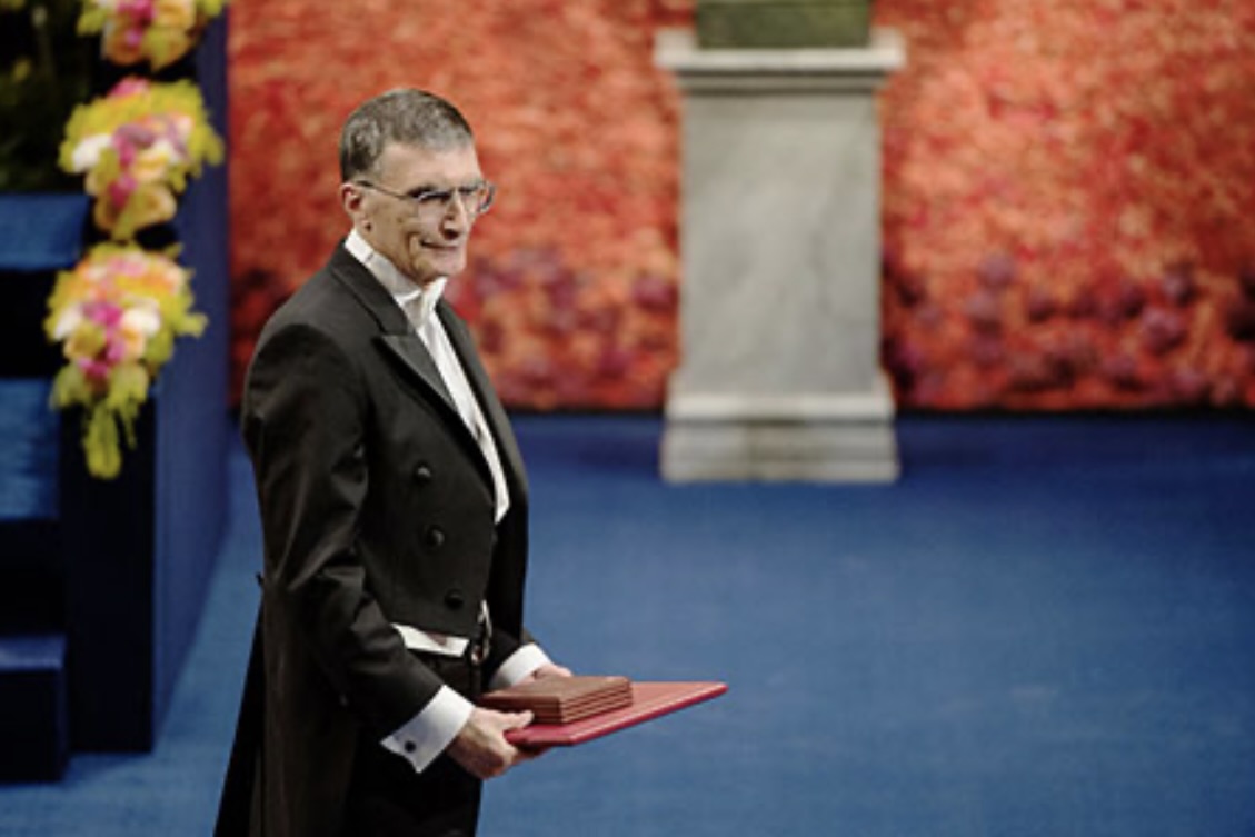 Nobel Ödüllü Bir Türk : AZİZ SANCAR