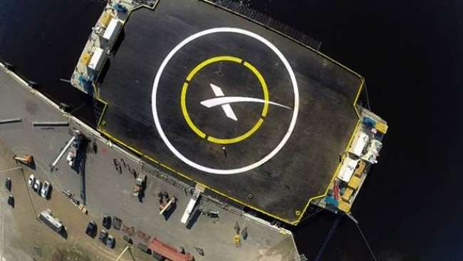 SpaceX\'den tarihi roket denemesi