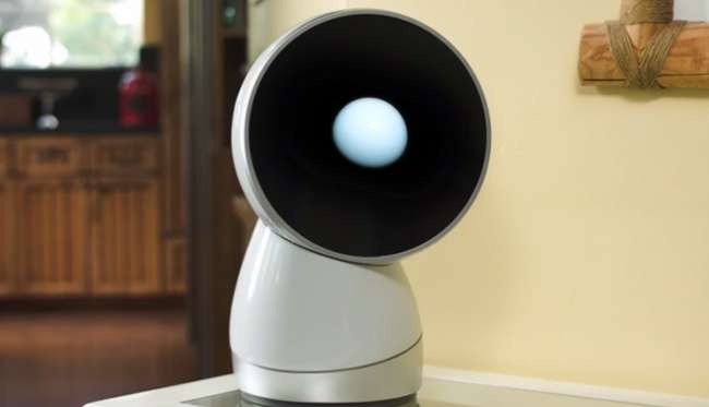 Dünyanın İlk Aile Robotu: Jibo