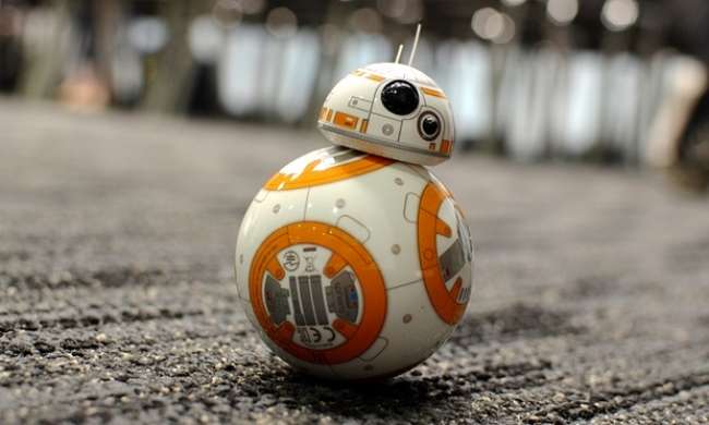 Balkabağından Yapılan Uzaktan Kumandalı BB-8 Droid