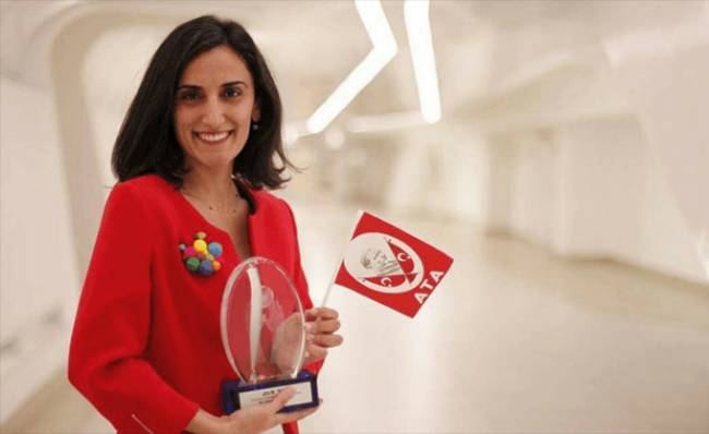 Türk Bilim Kadını Canan Dağdeviren’e Dünya Birincisi Ödülü