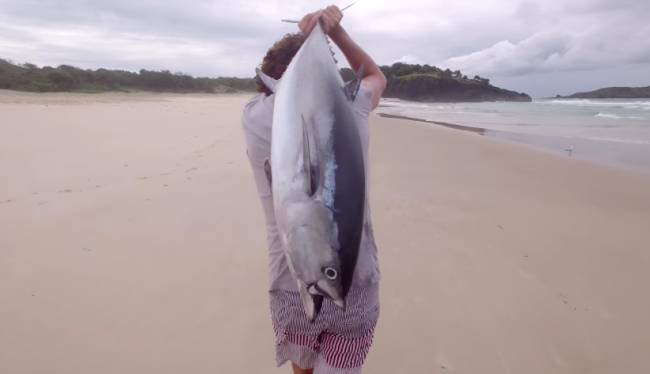 Balıkçılıkta Yeni Boyut: Drone Kullanarak Balık Avladılar