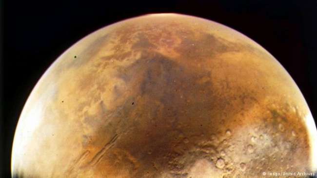 NASA'nın Mars'ta su bulduklarını açıklamasının ardından atılan 15 Tweet