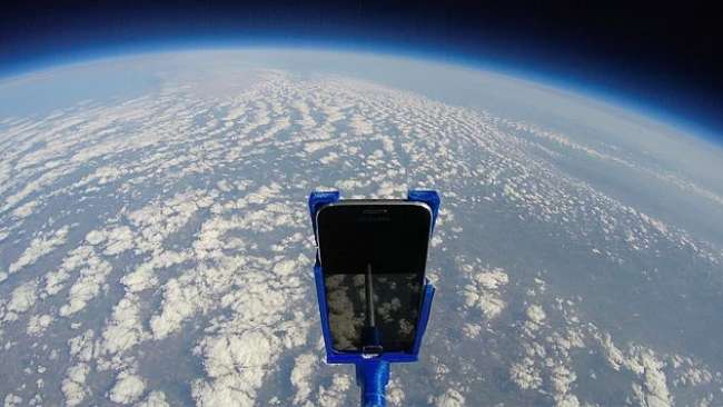 Galaxy S6'nın uzay yolculuğu canlı yayınlanacak